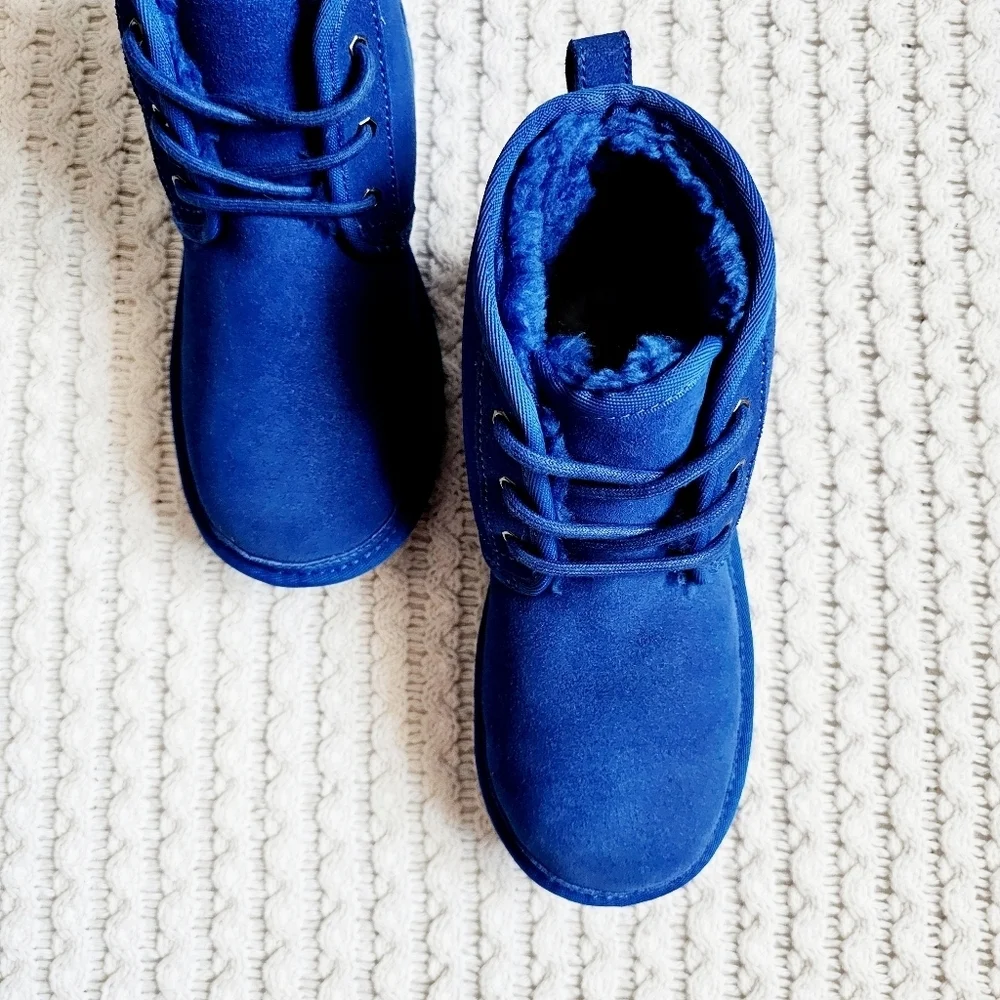 UGG Neumel II Chukka Boots Unisex Dive Blue Leather Suede Wool Lined Big Kid 3